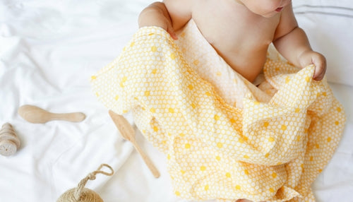 ORGANIC SWADDLE - HIVE