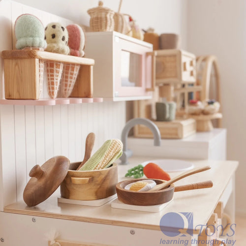 QToys Wooden Play Kitchen Set - Mahogany Pan & Pot with Utensils for Kids